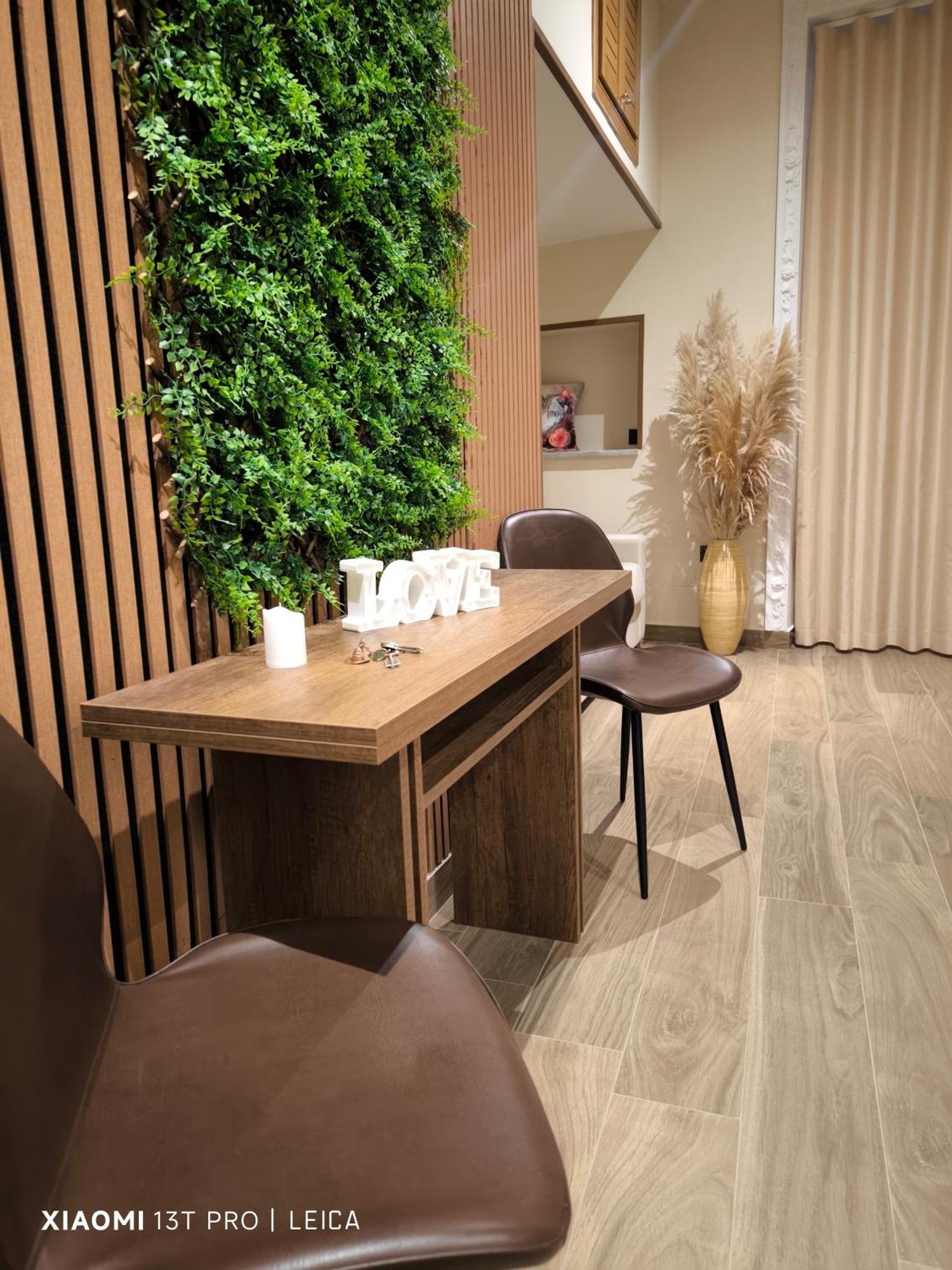 Casamira B&B Napoli Centrale エクステリア 写真